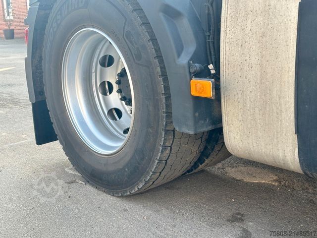 Standard tractor unit VOLVO FH460 2- Hydraulik PTO Globetrotter I-Park ACC