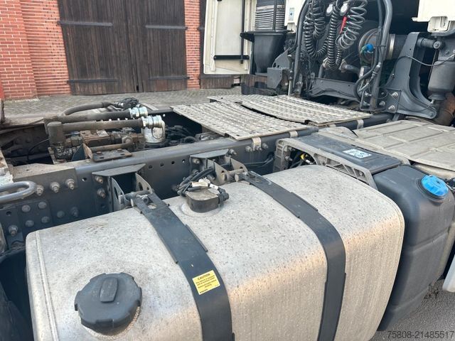 Standard tractor unit VOLVO FH460 2- Hydraulik PTO Globetrotter I-Park ACC