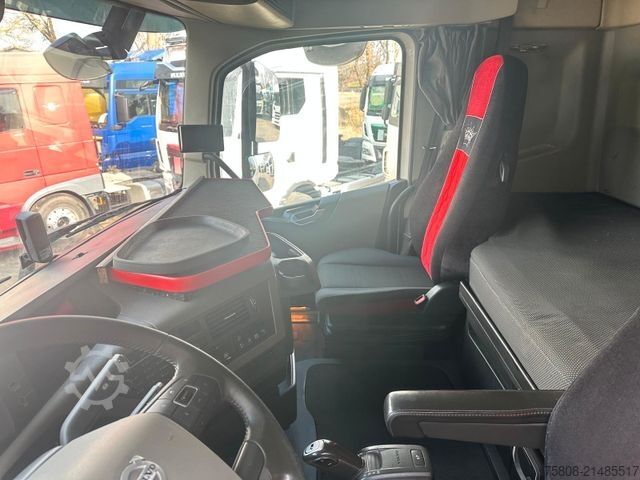 Standard tractor unit VOLVO FH460 2- Hydraulik PTO Globetrotter I-Park ACC