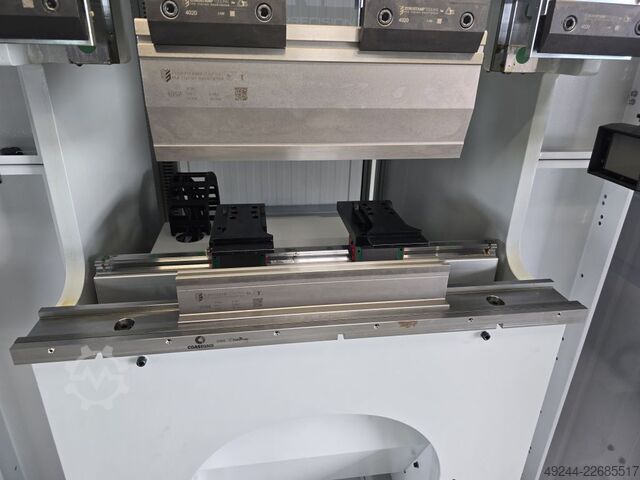 Compact electric pressbrake C9 CoastOne Cone C9