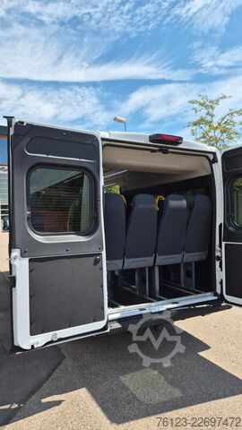 Kleinbus Opel Movano Lord light Lagerfahrzeug Stock 18 SS