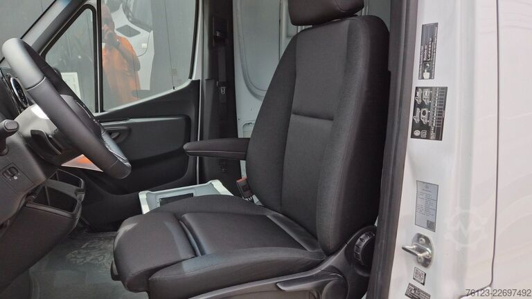 Kastenwagen hoch MERCEDES-BENZ Sprinter III Kasten  519 CDI RWD 4x 4 Allrad