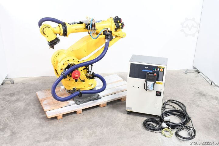 Robot with control unit, panel & cables Fanuc M-900iB/360, R-30iB