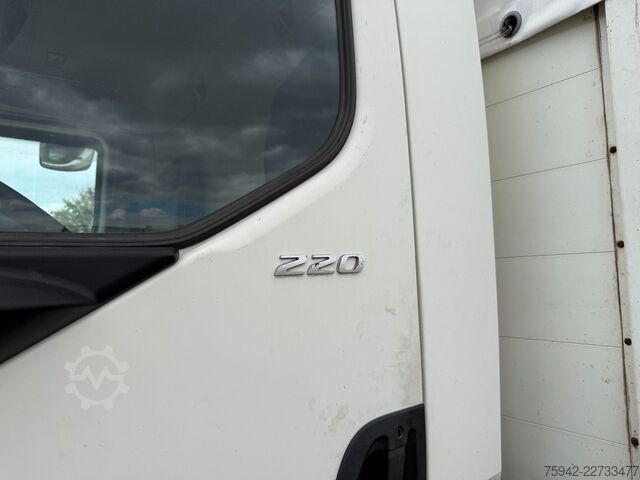 Transporter mit Pritsche & Plane DAF LF 220 FA KLIMA BLATT/LUFT 7,3m KAMERA