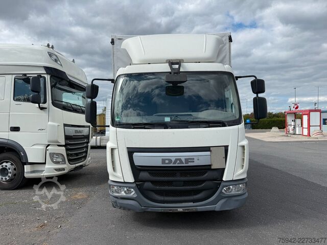 Transporter mit Pritsche & Plane DAF LF 220 FA KLIMA BLATT/LUFT 7,3m KAMERA