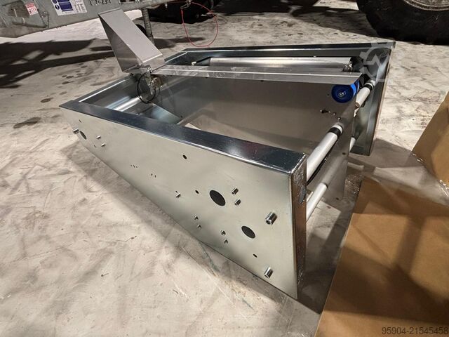 Halbautomatische Kartonaufrichtmaschine New - Soco Box Erector F-100-5