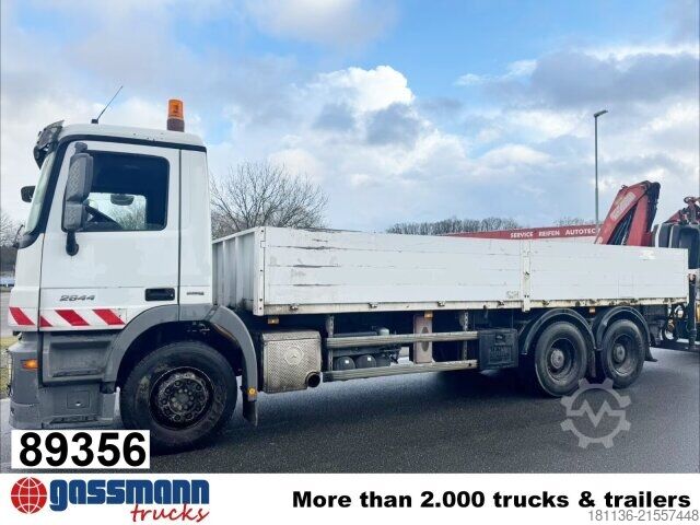 LKW mit Pritsche (offen) Mercedes-Benz Actros 2644 6x4, Retarder, 2x AHK, Heckkran Fassi