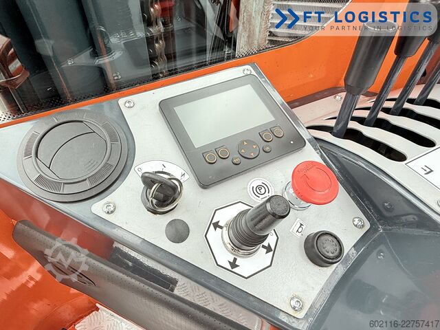 4-way forklift Combilift C4000 DIESEL TRIPLEX 6800 AIR CONDITION
