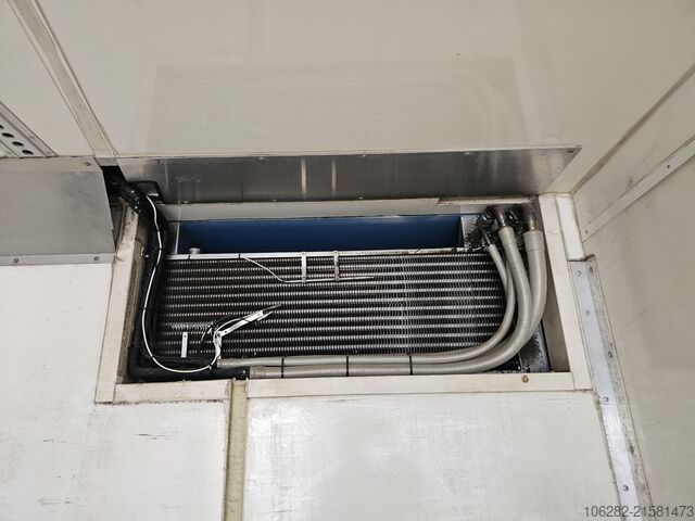 Kühlkoffer-LKW Volvo FM330 Multizone Lenk u. Kühlkoffer