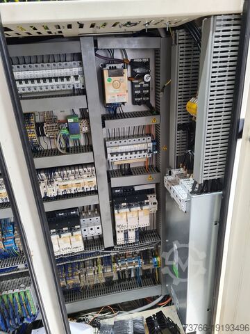 Universal-Bearbeitungszentrum Hedelius RS 80 S incl Lang Automation