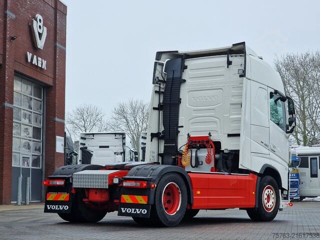 Standard-SZM Volvo FH 13.460 Globetrotter 4x2 - I Save - Custom in...