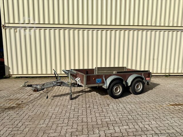 Car trailer  Köper Anhänger mit Verladerampen / TÜV 01/28