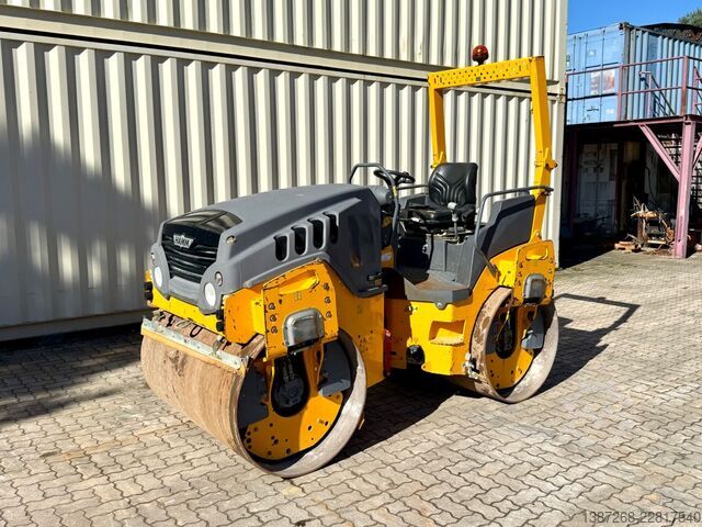 Single drum roller HAMM HD14VV / 2016 BJ / 1.764 H