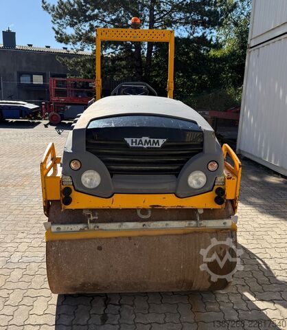 Single drum roller HAMM HD14VV / 2016 BJ / 1.764 H