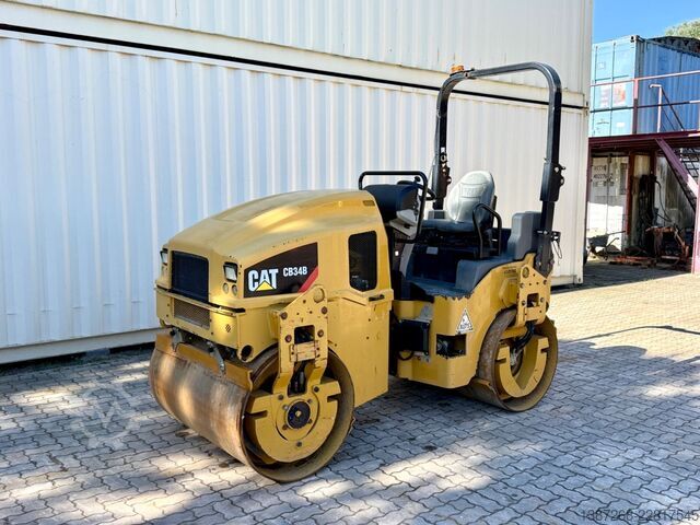 Walzenzug CATERPILLAR CB34B / 2018 BJ / 1.244 Stunden / 4.3 Tonnen
