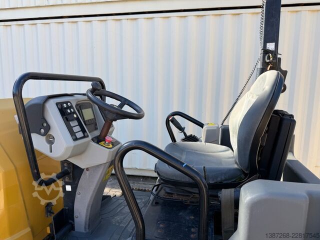 Walzenzug CATERPILLAR CB34B / 2018 BJ / 1.244 Stunden / 4.3 Tonnen