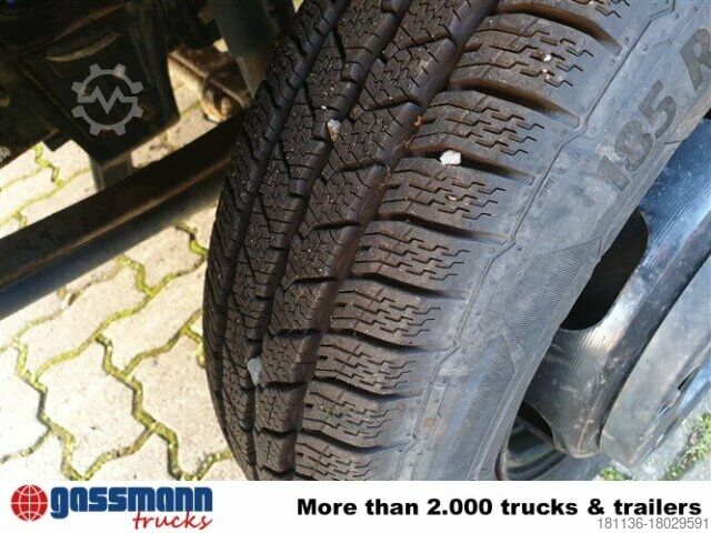 Pick-up van Mercedes-Benz 508 D 4x2 Doka, EX-THW