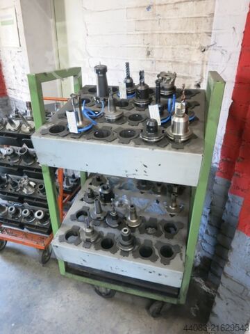 Werkzeugwechselwagen  fahrbar