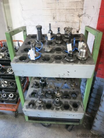 Werkzeugwechselwagen  fahrbar