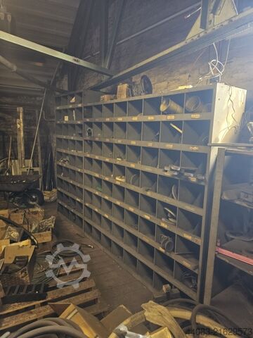 Regalsysteme  2 Stueck