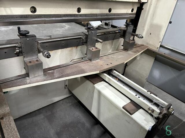 Press brakes Safan SMK40-2100 Safan SMK40-2100