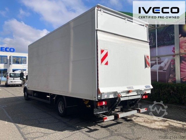 Transporter mit Koffer IVECO 70C18 A/P Koffer/LBW - wenig KM - TOP
