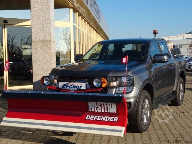 Van FORD Ranger XLT 4x4 DoKa Winterdienst Streuer Pflug