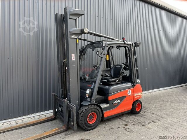 Elektro 4 Rad-Stapler Linde E30-01