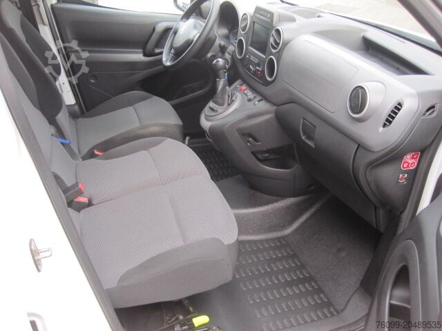 Maßgeschneiderter Lieferwagen Peugeot Partner 1.6 HDI Cateringausbau 3-Sitzer