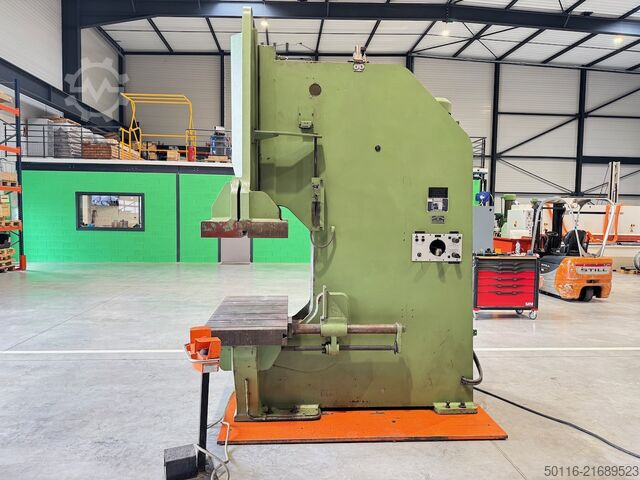 Hydraulic press MENGELE E64-1250
