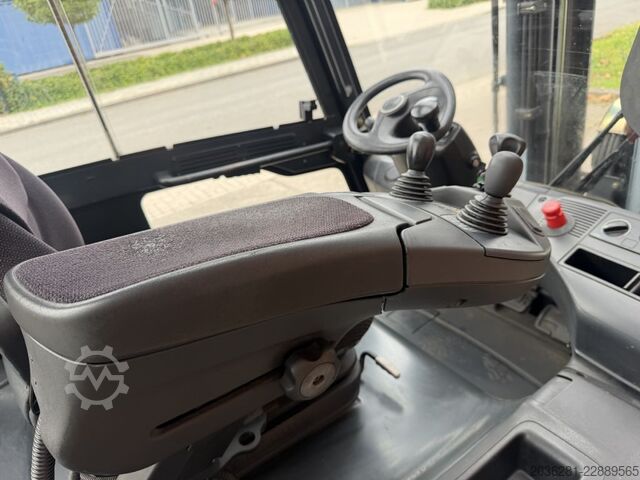 Elektro 4 Rad-Stapler Linde E50HL-01