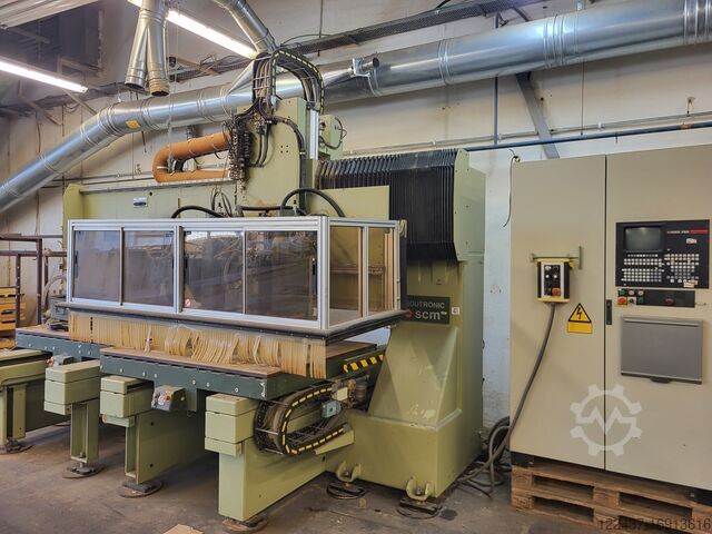 Moulder SCM ROUTRONIC