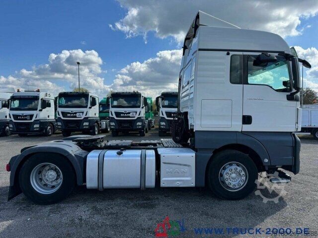 Standard tractor unit MAN TGX 18.420 XL Haus mit Bett Retarder org. 263Tkm