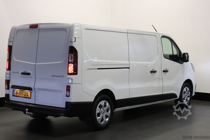 Delivery van Renault Trafic 2.0 dCi 110PK L2 EURO 6 - Airco - Cruise...