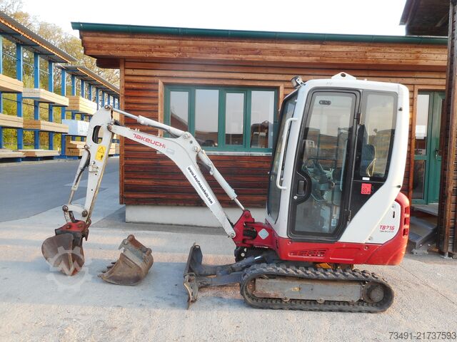 Mini excavator Takeuchi TB 216 ( 1.865 KG )