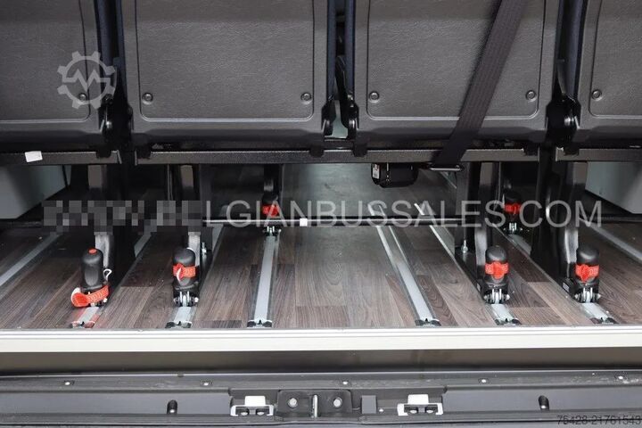 Minibus Iveco Daily Line / NEW / Airco / Preparation Lift