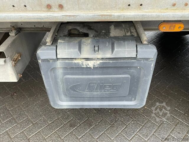 Loading platform Schmitz Cargobull S01