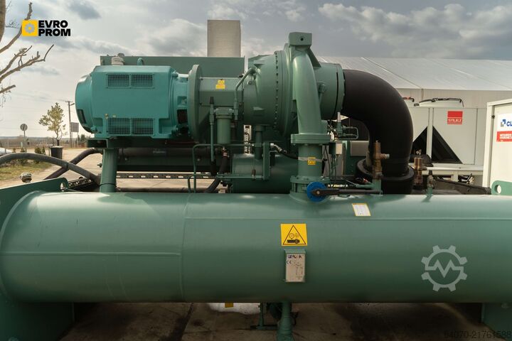 Chiller Used Industrial chiller YORK YK CF CG Q7 5CK F 2200 kW