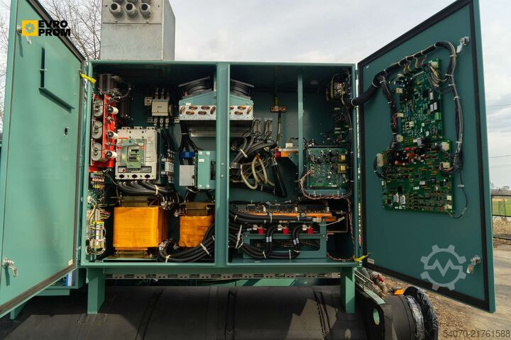 Chiller Used Industrial chiller YORK YK CF CG Q7 5CK F 2200 kW