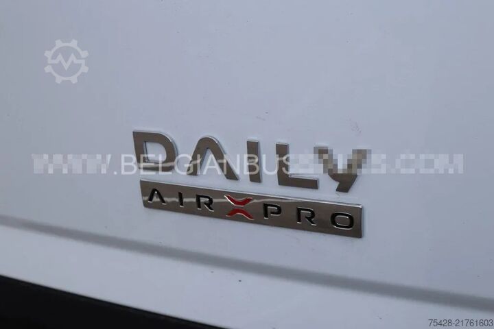 Minibus Iveco Daily Line / Airco / Air suspention / Automatic...