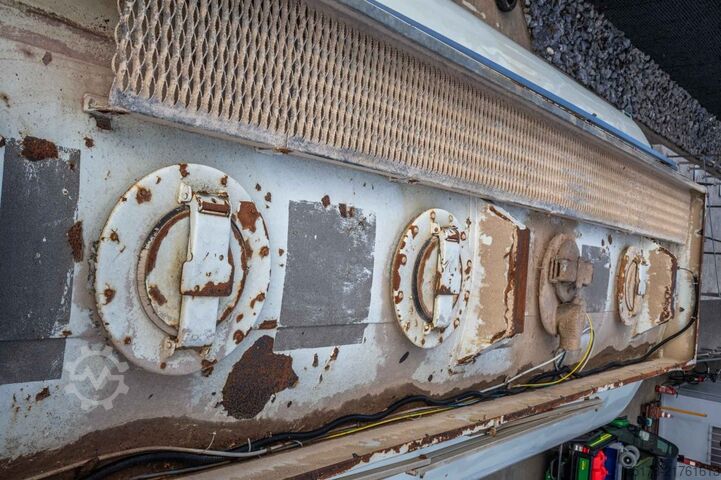 Tanker RENAULT KERAX 370-6X4+16000L/5COMP