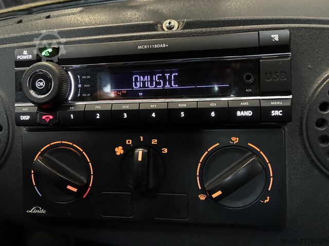 Linde H50T with Kaup fork positioner Linde H50T