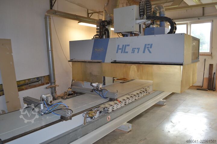 CNC machining center MAKA HC 57R Robo MAKA 