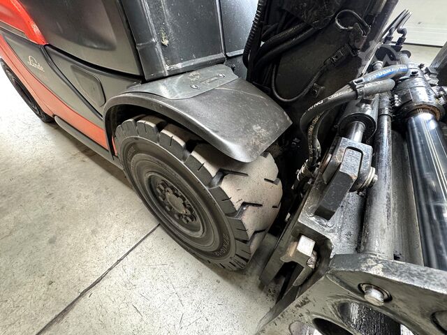 2021 UVV 09/2027 17,634 hours Linde H35T