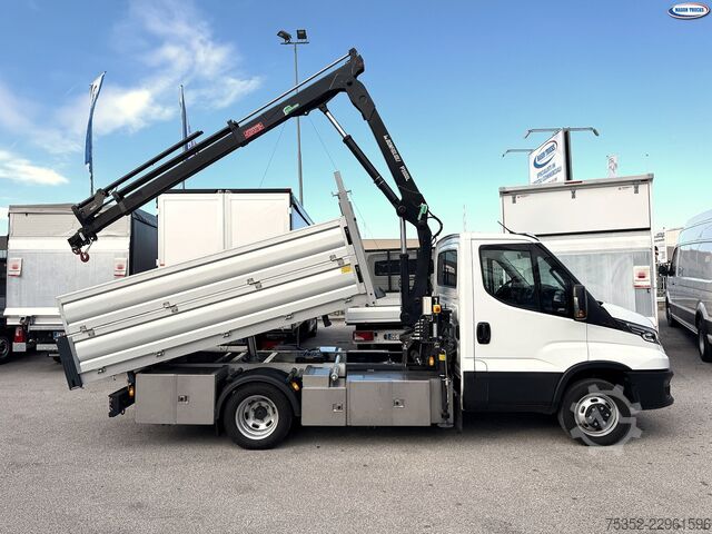 Truck-mounted crane van Iveco Daily 35c180