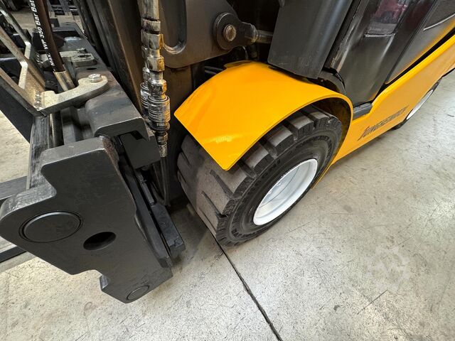 12/2024 Service + UVV 09/2027 Linde EFG