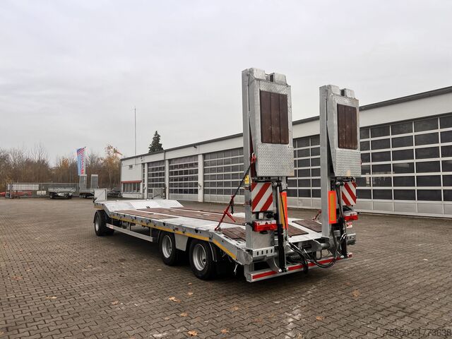 Low loader trailer Möslein T 3-6,60 VB 2t  3 Achs Tieflader, Luftgefedert