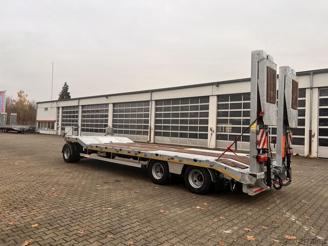 Low loader trailer Möslein T 3-6,60 VB 2t  3 Achs Tieflader, Luftgefedert