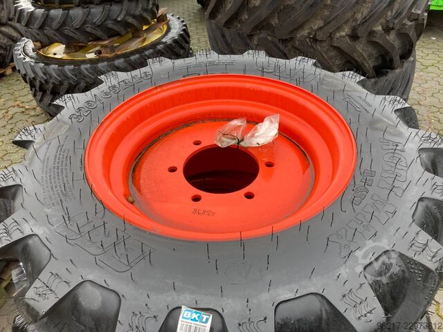 BKT BKT 320/65R18 Mitas 440/70R28 BKT BKT 320/65R18 Mitas 440/70R28