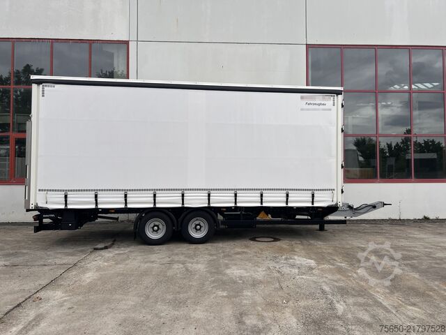 Open trailer with tarp Möslein TPS 105 D-L  Planenanhänger, Ladebordwand + Durchladbar neuwertig